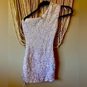 White Iridescent Sequin Dress One Shoulder Lucy in the Sky Size XS